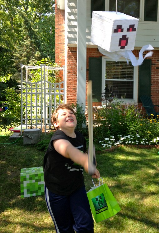 An Epic Minecraft Birthday Party (with Games and Printables ...