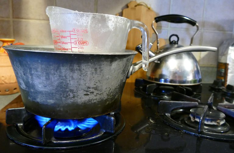 DIY Double Boiler (for melting wax, soap base, candy) - Jennifer Maker