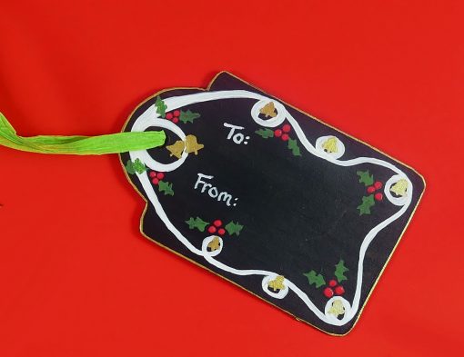 DIY Chalkboard Gift Tags -- Reuse Them Every Year! | JenuineMom.com