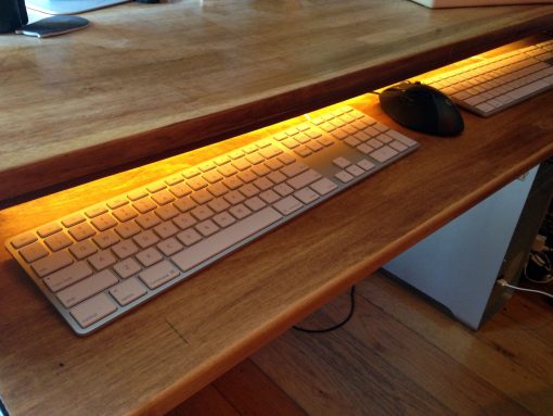 DIY Computer Desk From An Old, Broken Foyer Table | Upcycling | JenuineMom.com