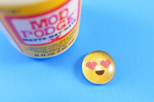 DIY Marble Magnets Emoji | Easy Glass Mod Podge Craft | JenuineMom.com