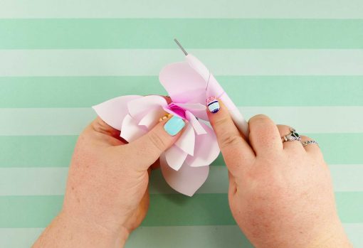 DIY Paper Magnolia | Rolled Flower | Quilling | JenniferMaker.com