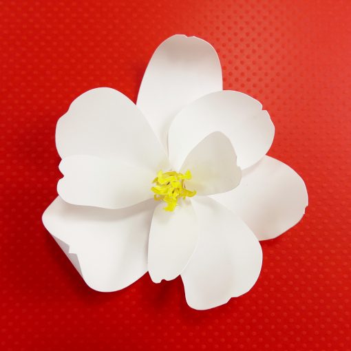 DIY Paper Magnolia | Rolled Flower | Quilling | JenniferMaker.com