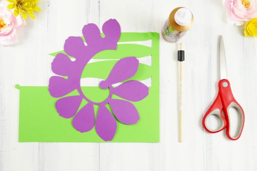 Paper Tulip | Rolled Flower | Quilling | JenniferMaker.com