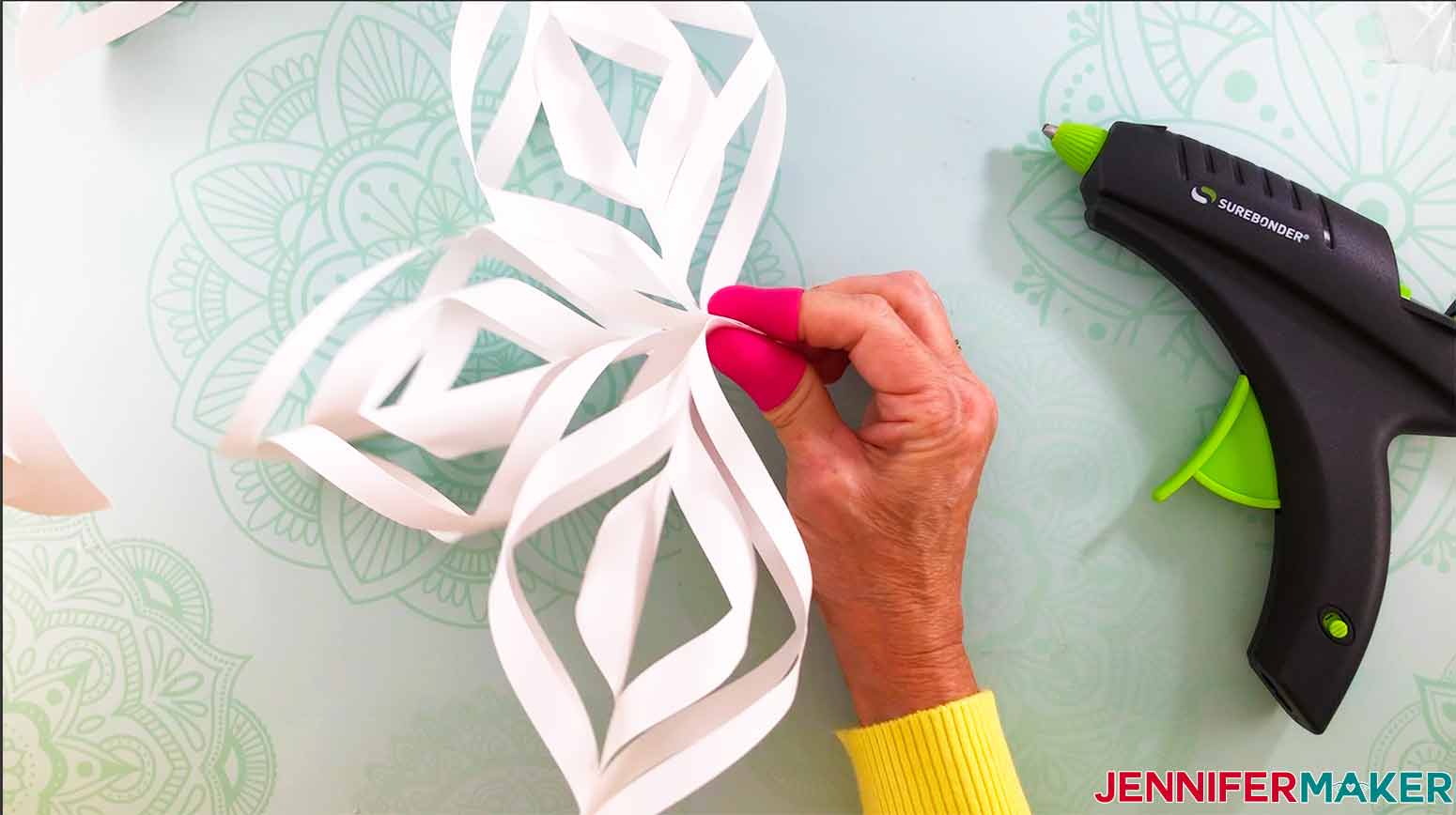 3D Snowflakes: How To Make Your Own Giant Paper Snowflakes - Chaotically  Yours