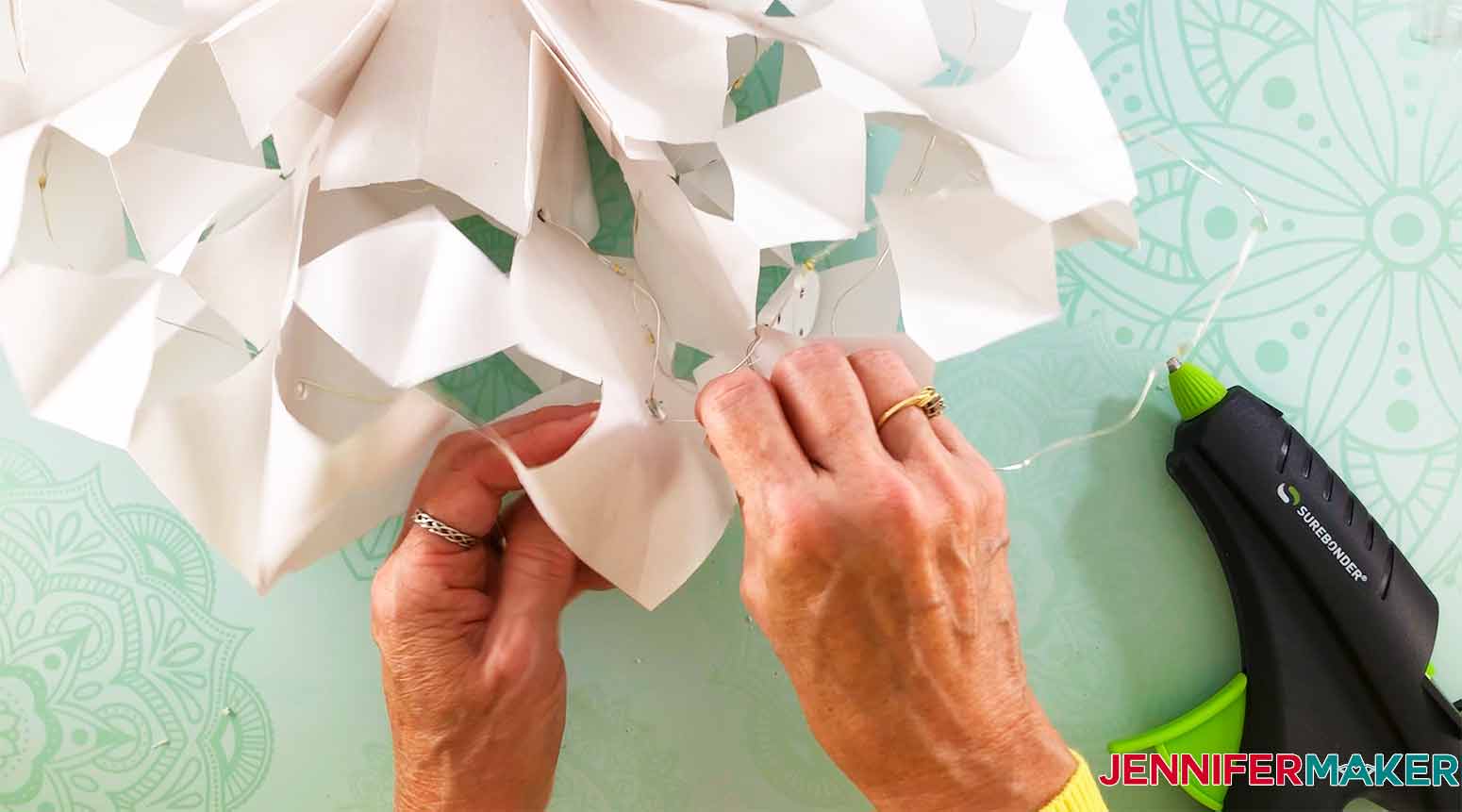 3D Snowflakes: How To Make Your Own Giant Paper Snowflakes - Chaotically  Yours