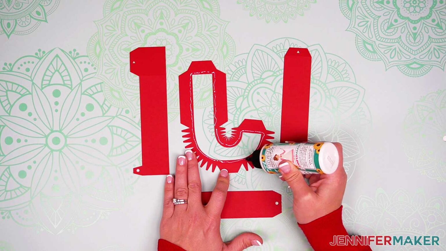 3D Letters With Shaker Pieces to Celebrate the New Year! - Jennifer Maker
