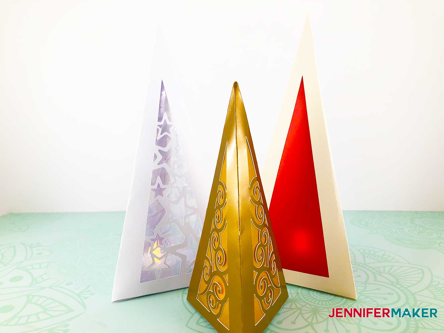 Lantern Pop-Up Cards for a 3D Christmas Greeting! - Jennifer Maker