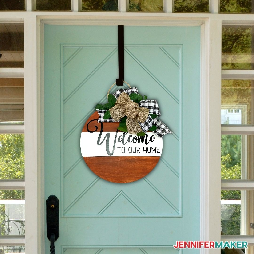 DIY Door Hangers Made With Wood Rounds On Cricut!   Jennifer Maker Door