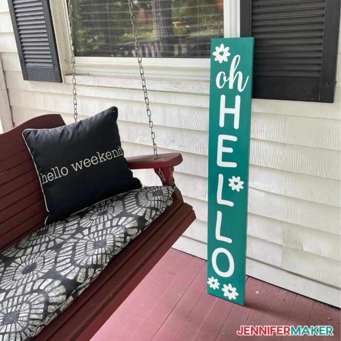 Porch sign for outdoor or indoor use using Cricut 3