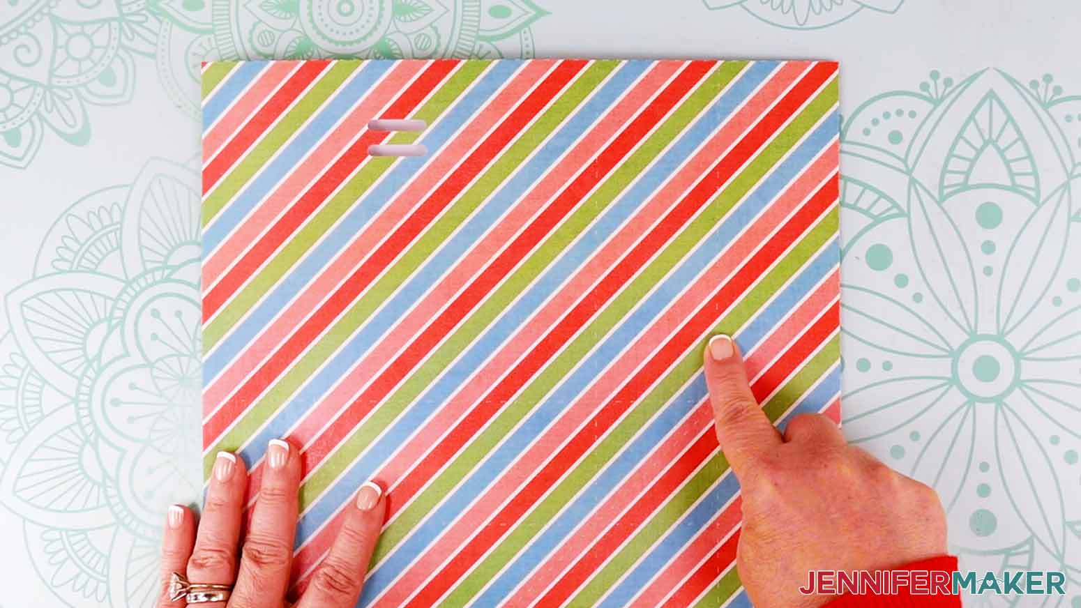 Locate the vertical lines on the gift bag sheet.