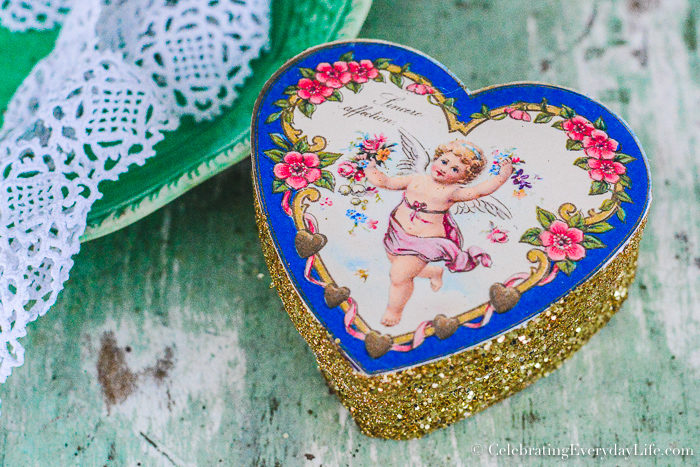 A sparkly paper heart box made with Print Then Cut by CelebratingEverydayLife.com