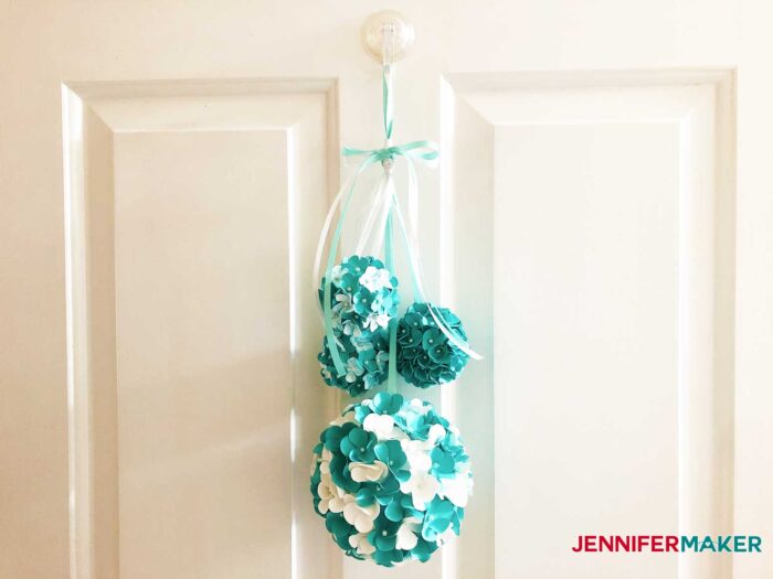 Hydrangea-Ball-Jennifermaker-finished-hanging