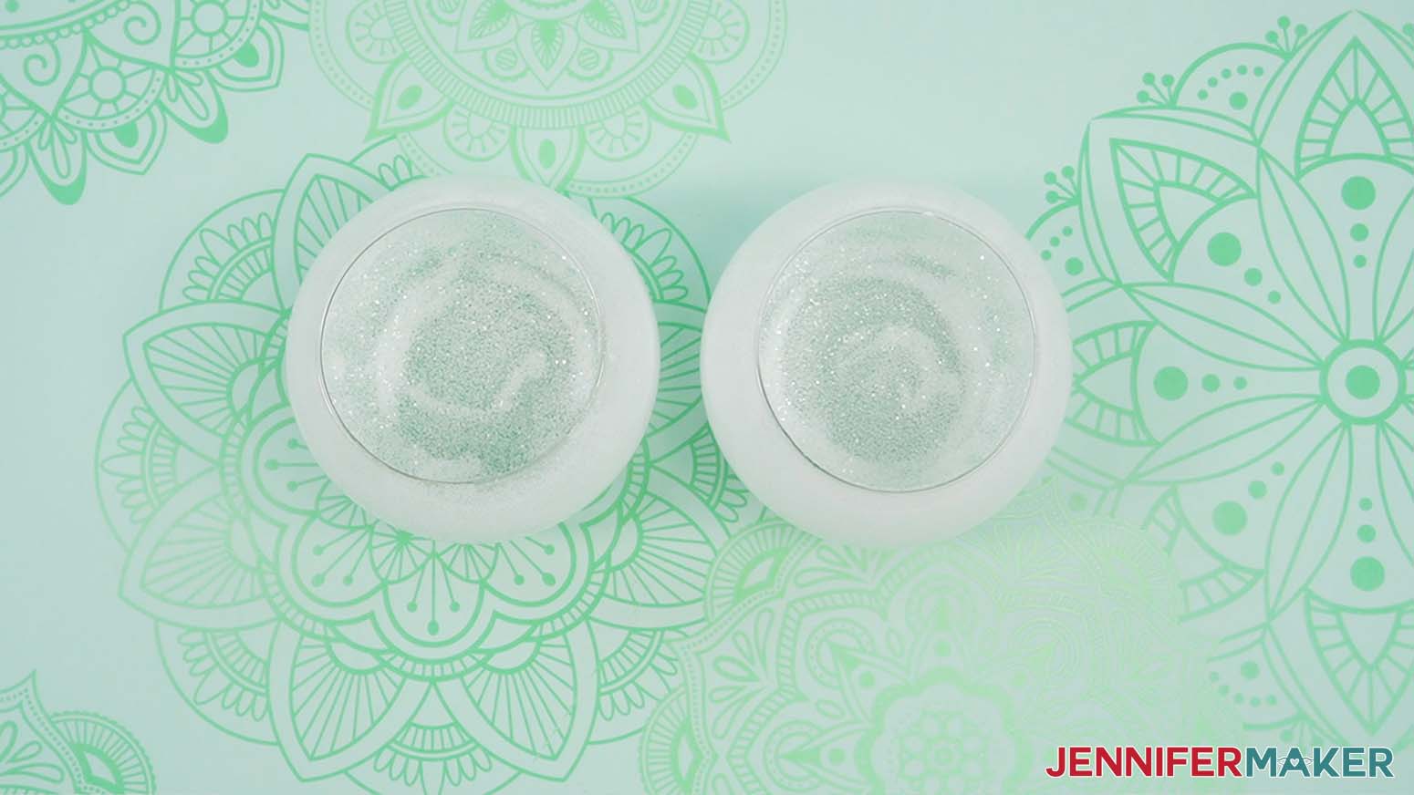 Set the glittered bowls aside and allow drying time.
