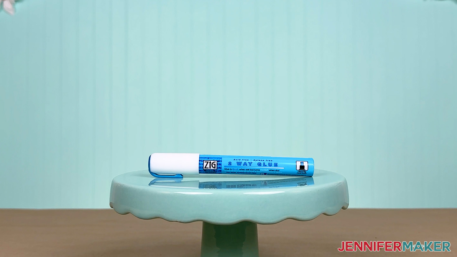 The 4mm Zig 2 Way Glue pen is arranged on a display table for the Best Craft Glues test.