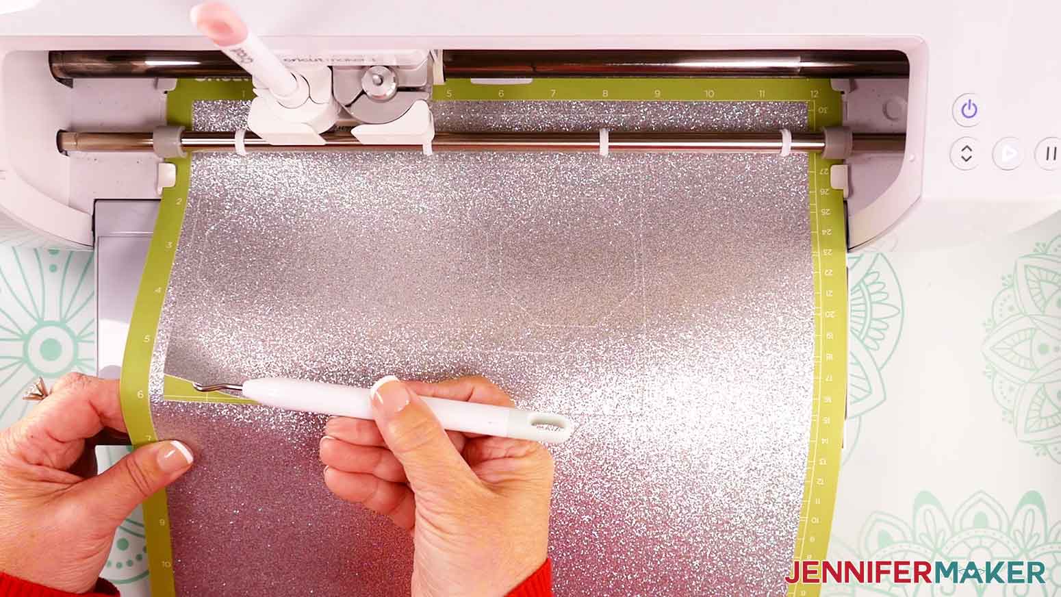 Before unloaded the mat, lift the edge of the glitter cardstock to check that the cut went all the way through the material.