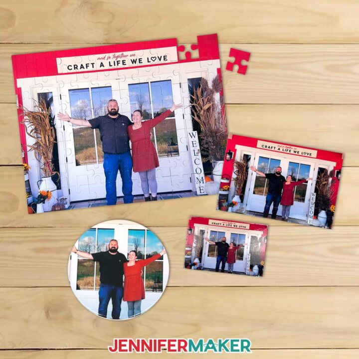 The finished projects that you can make with this tutorial are presented on a wooden table.
