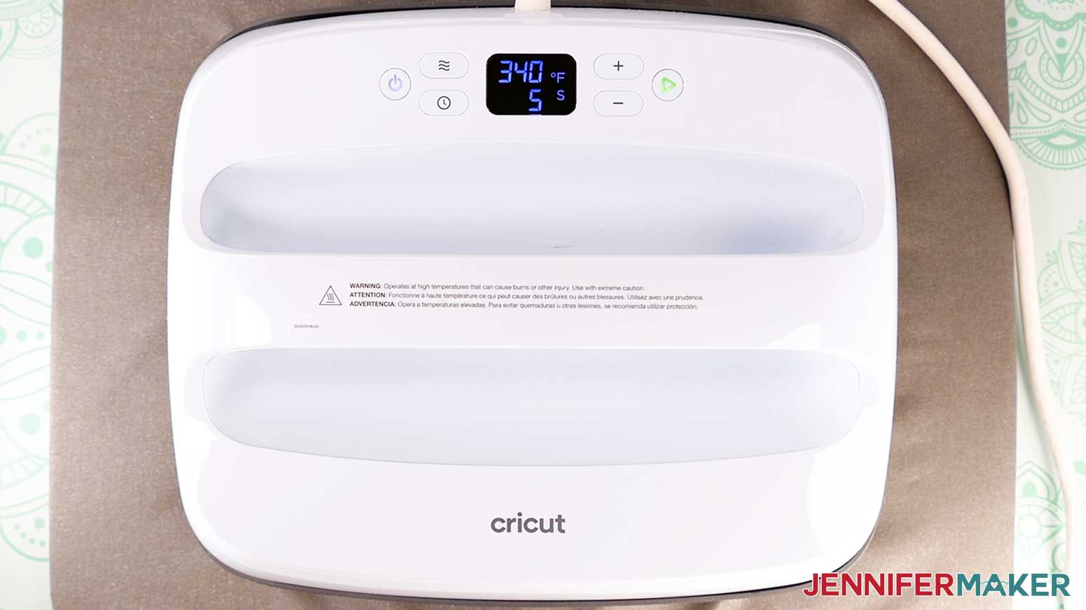 Cricut EasyPress set to 340&deg;F with the timer set for five seconds