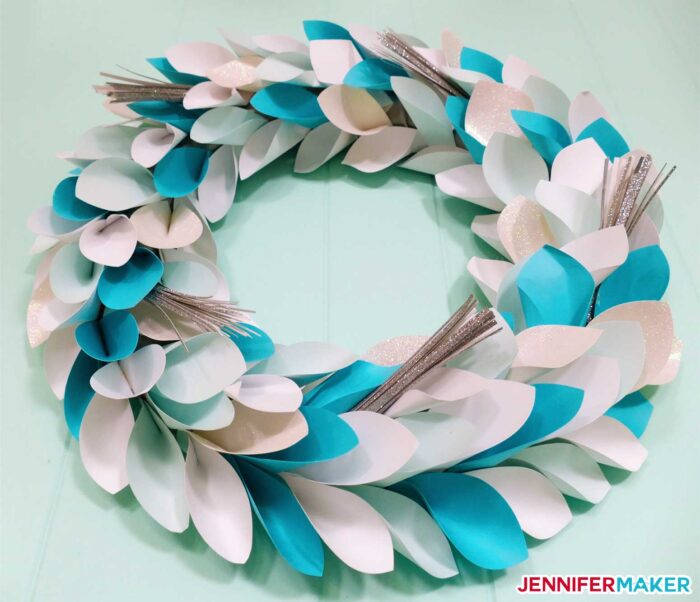 DIY Winter Wreath Made from Paper on a Cricut | Christmas Wreath | DIY Home Decor | #cricut #wreath #christmas