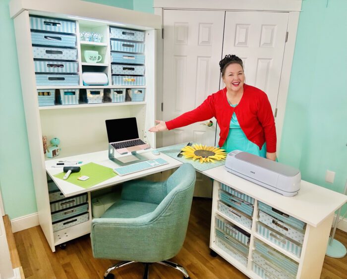 Jennifer shows off the Dreambox Center with a DreamCart 2 attached.
