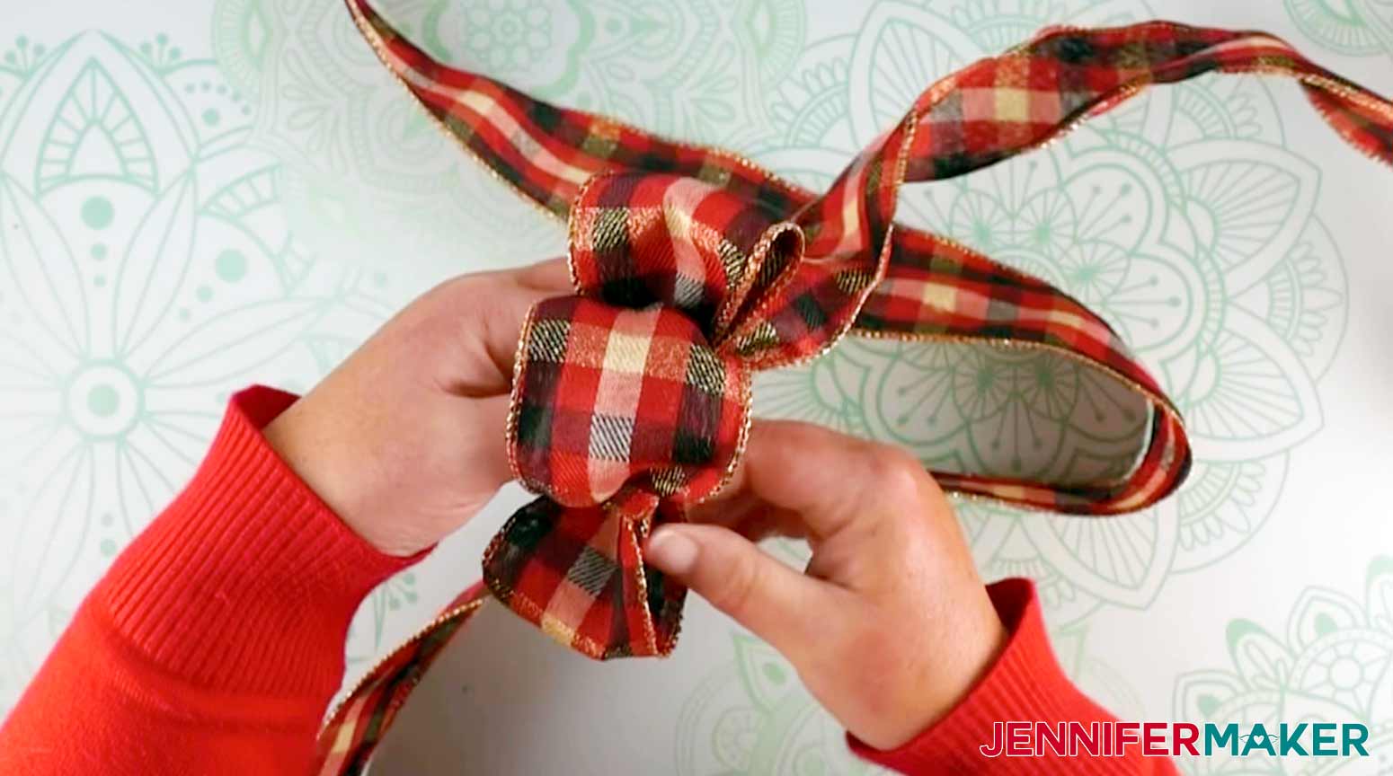 Create another loop for the bow for my felt christmas tree advent calendar