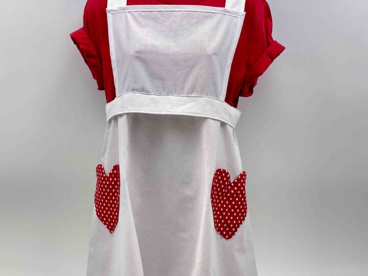 How to deals make an apron