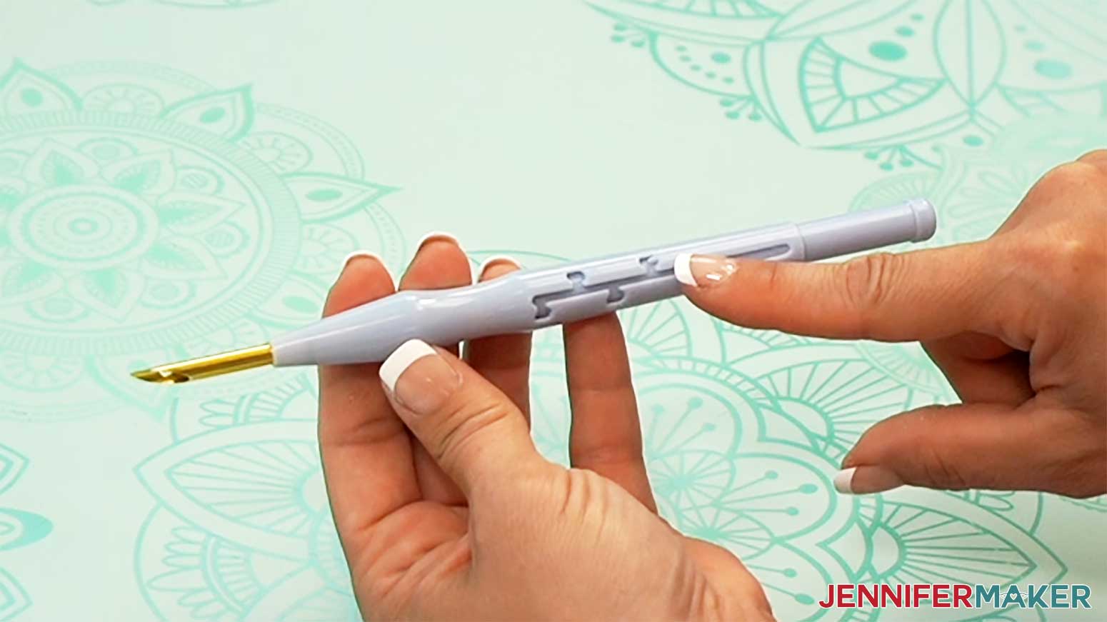 Set the punch needle length at the shortest loop setting to prepare to stitch the punch needle design.