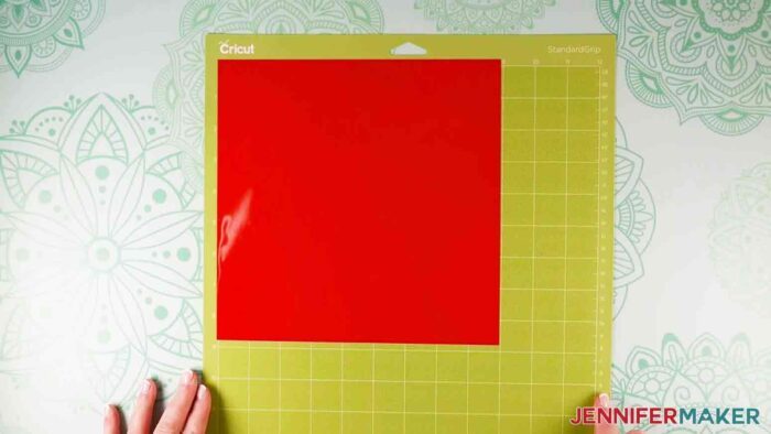 How to Apply Vinyl with the Wet Method: Great for Intricate Designs ...