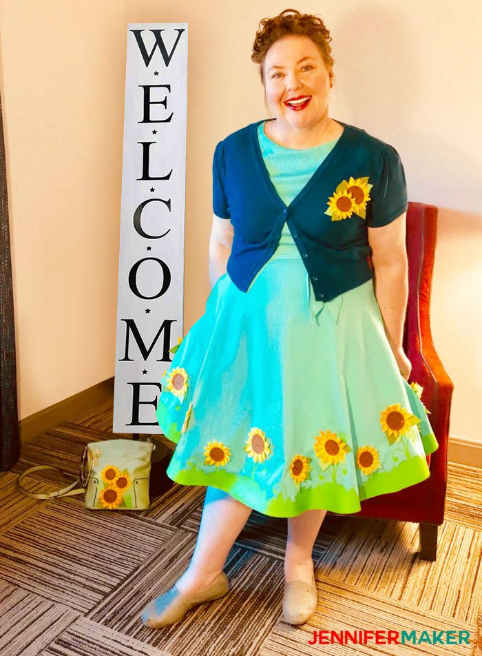 Jennifer Maker in her Cricut Sunflower Dress