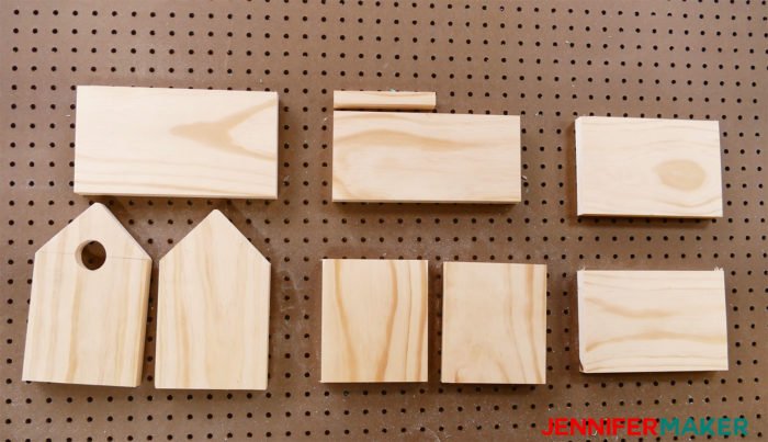 All of the 3/4" thick pine board pieces to make birdhouses