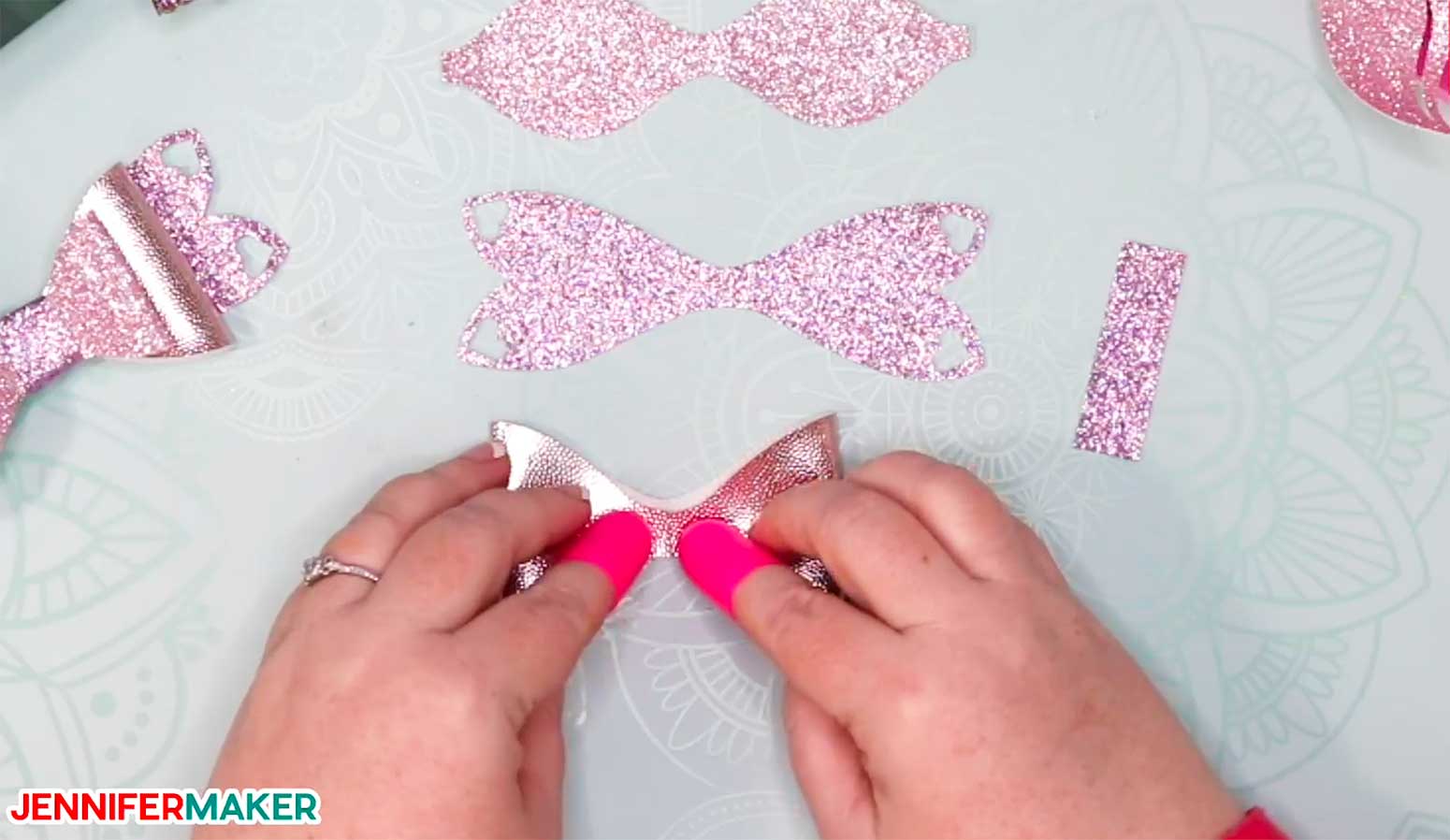 Make Gift Bows from Paper - Free Template & SVG Cut File - Jennifer Maker