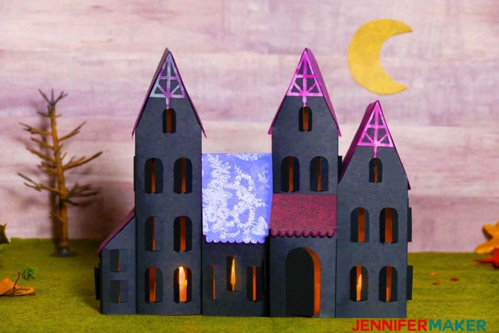 Make Paper Haunted House Lanterns with this free pattern and tutorial #halloween #papercraft #cricut #cricutexplore #crafts #spooky #halloweendecor