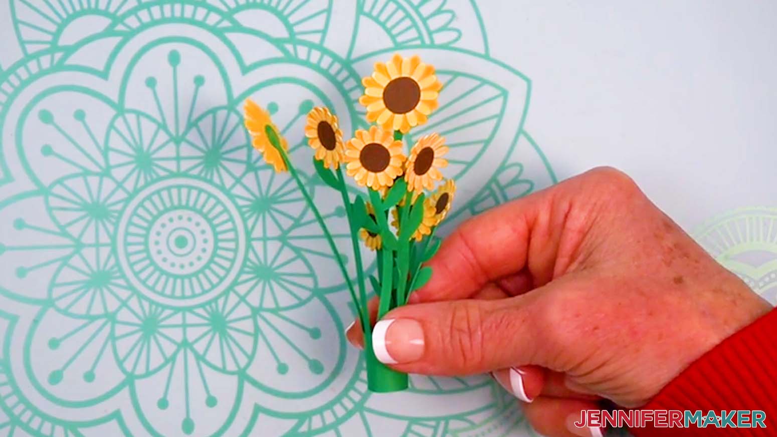 The bunch of sunflowers is complete.