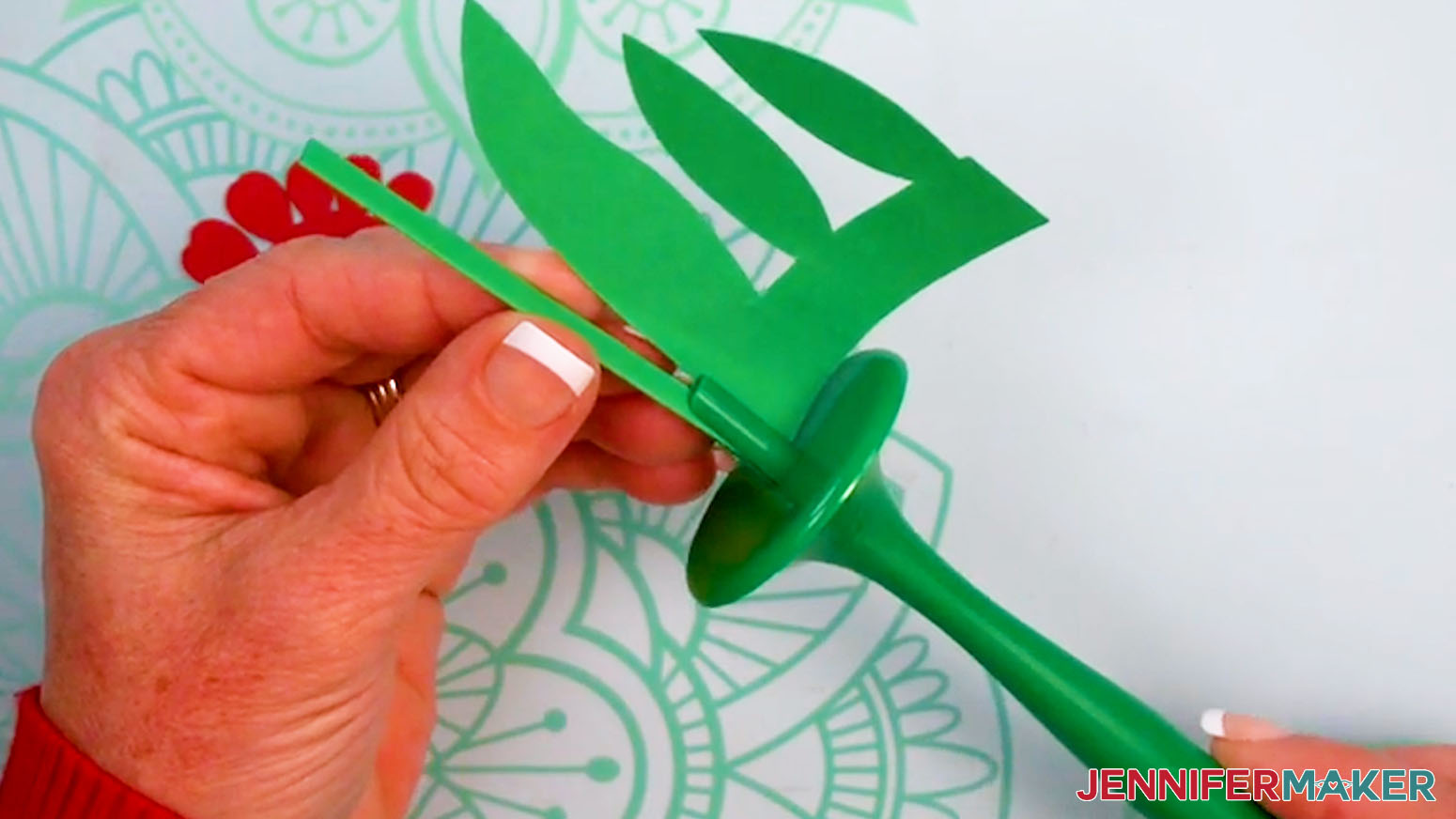 Insert the stem into the slot on the Flowtool.