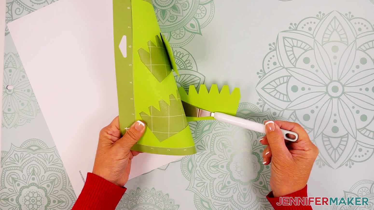 Use the Cricut spatula to help lift delicate cardstock pieces from the mat.