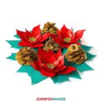Make glittery paper pine cones to decorate your home for the holidays #cricut #christmas #papercraft