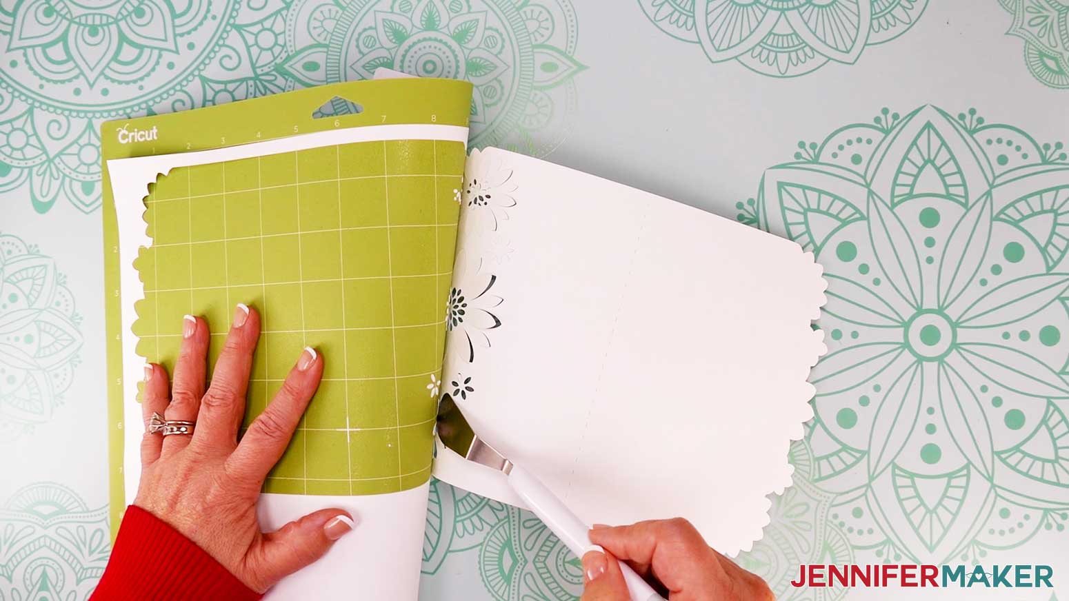 Use a spatula to help remove delicate Shaped Edge Card pieces from the machine mat