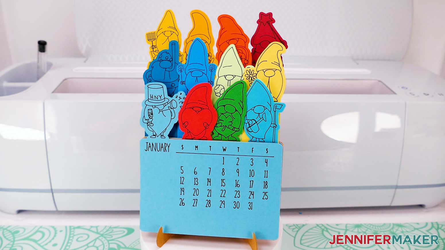 Here&rsquo;s what my finished stacked calendar and stand look like!