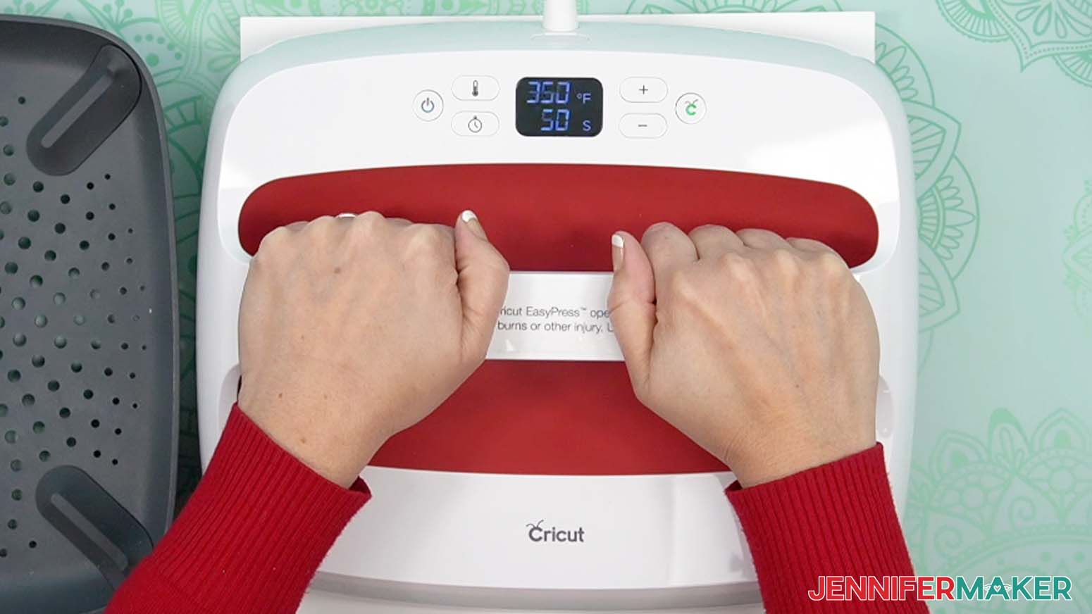 Press the bookmark with firm pressure 350° F for 50 seconds.