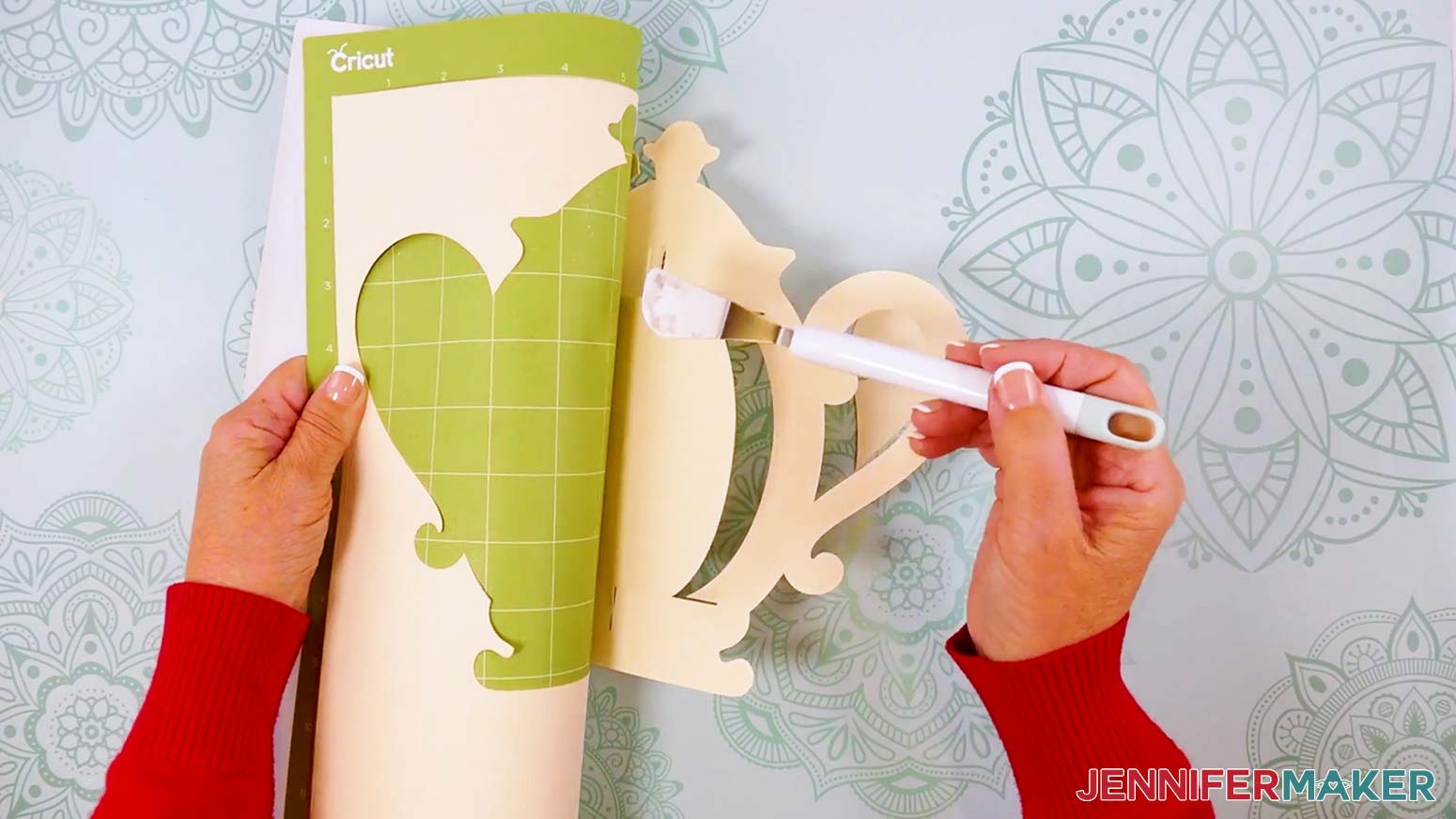 Use the Cricut spatula to help lift delicate parts off the mat.