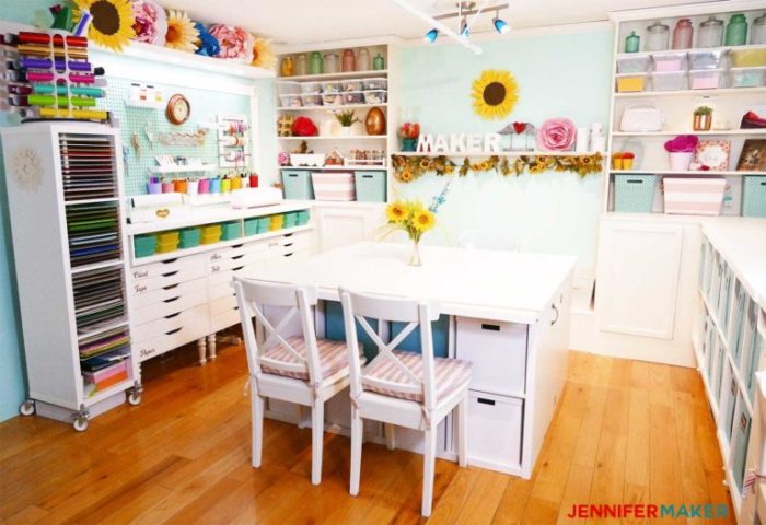 The Best IKEA Craft Room Tables and Desks Ideas